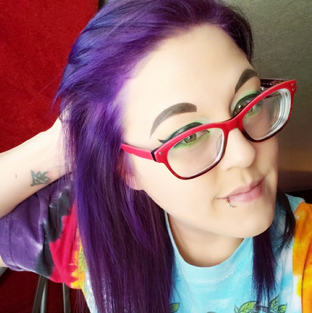 Meet your Posher, Alli